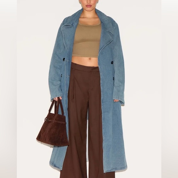 PrettyLittleThing Plus Vintage Blue Wash Denim Button Front Belted Trench Coat - Picture 1 of 6